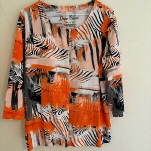 Onque Casuals scoop neck top orange, black and white long sleeve PXL